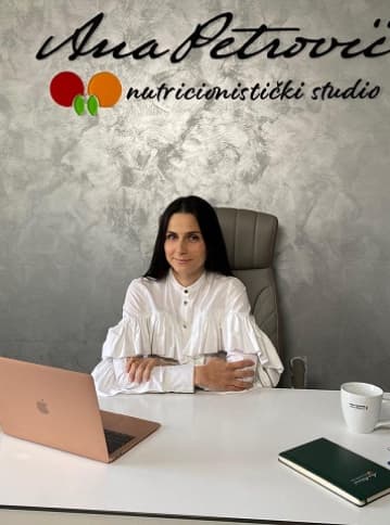 Jovana Jakovljević Uzelac